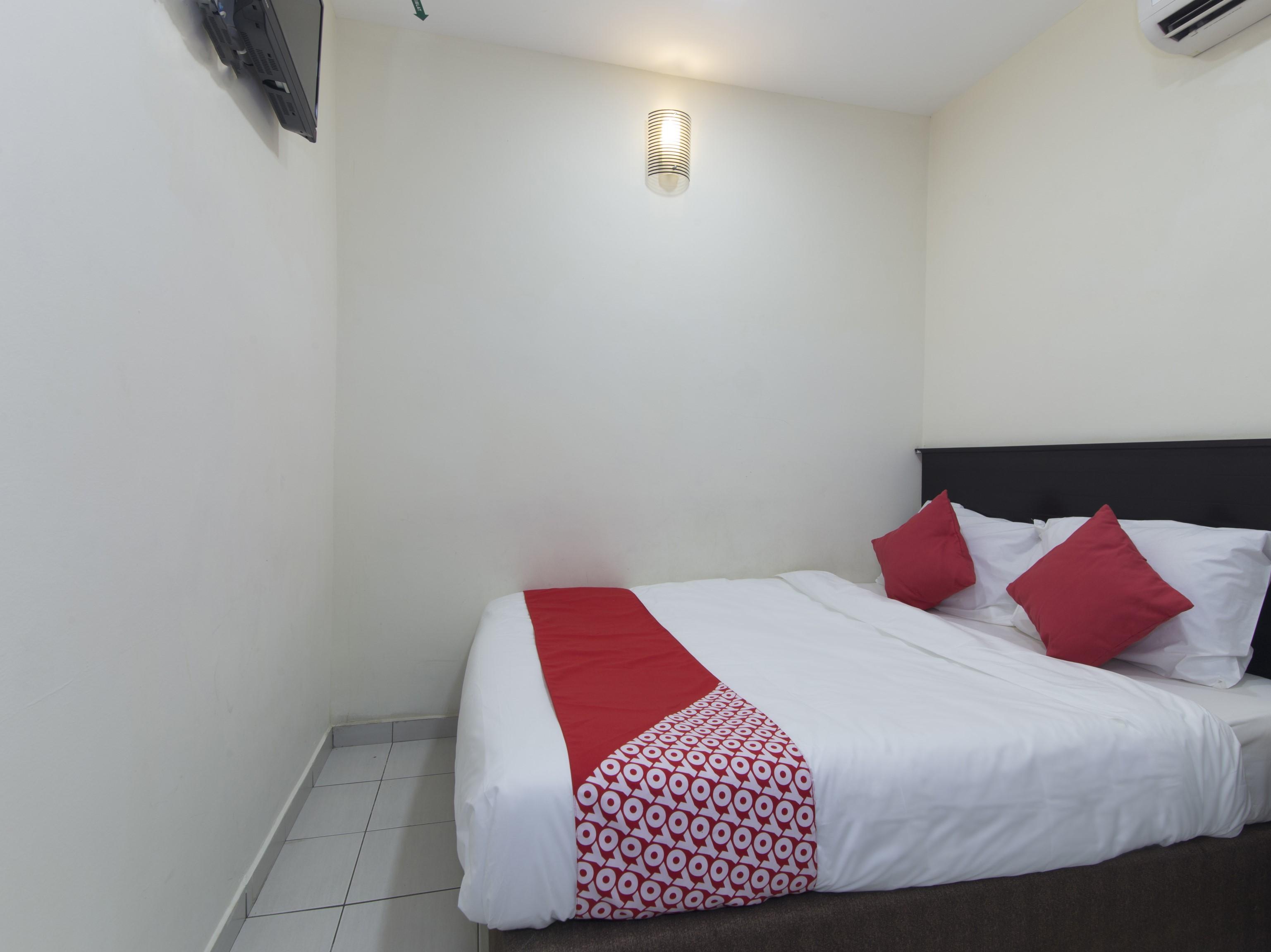 Oyo 91130 Hotel 91 Bukit Mewah Kajang Ngoại thất bức ảnh