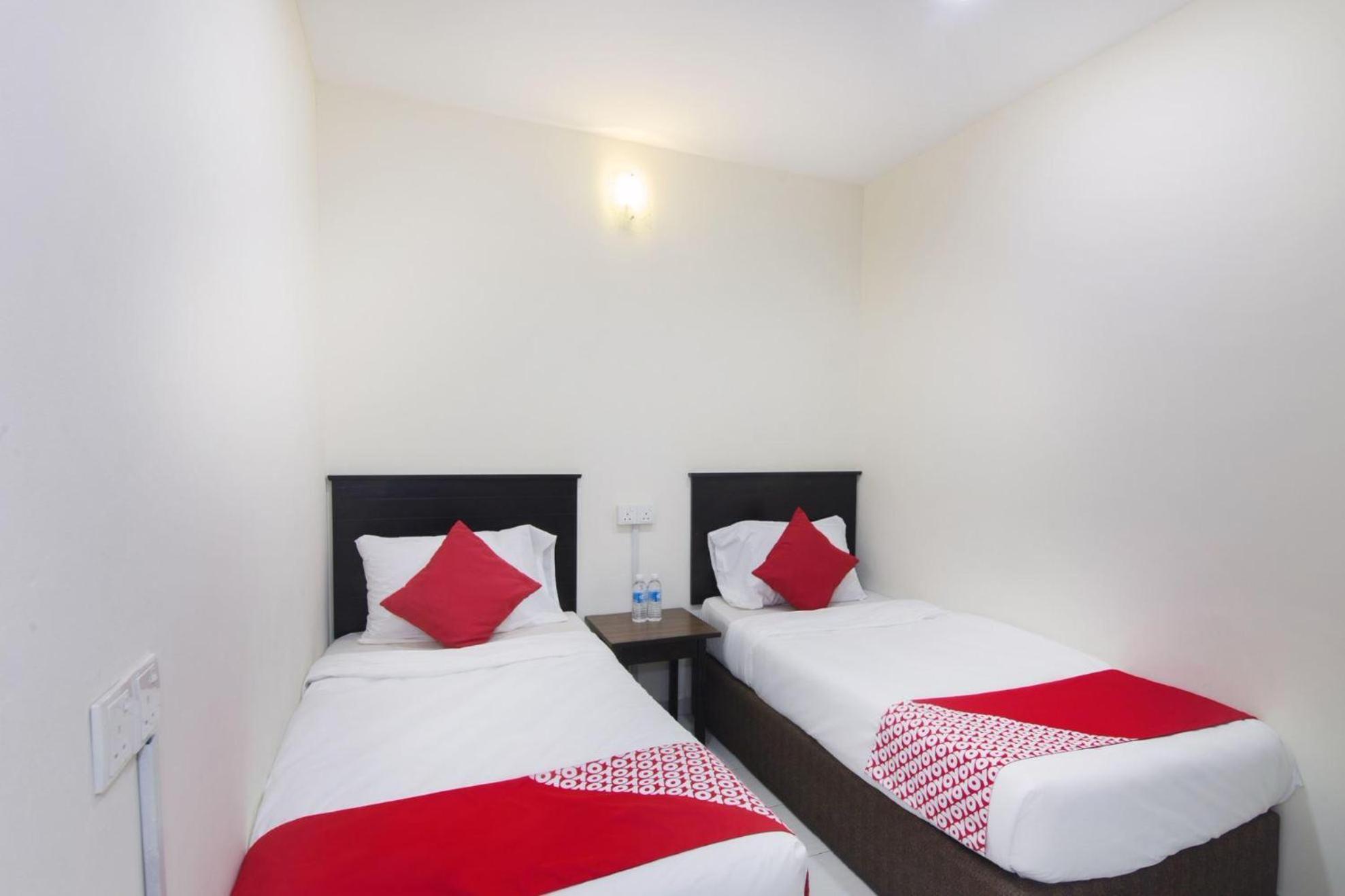 Oyo 91130 Hotel 91 Bukit Mewah Kajang Ngoại thất bức ảnh