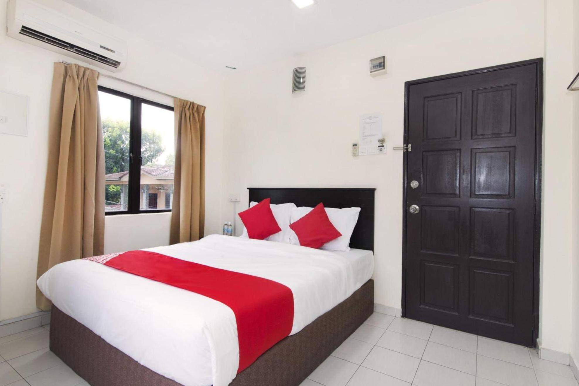 Oyo 91130 Hotel 91 Bukit Mewah Kajang Ngoại thất bức ảnh