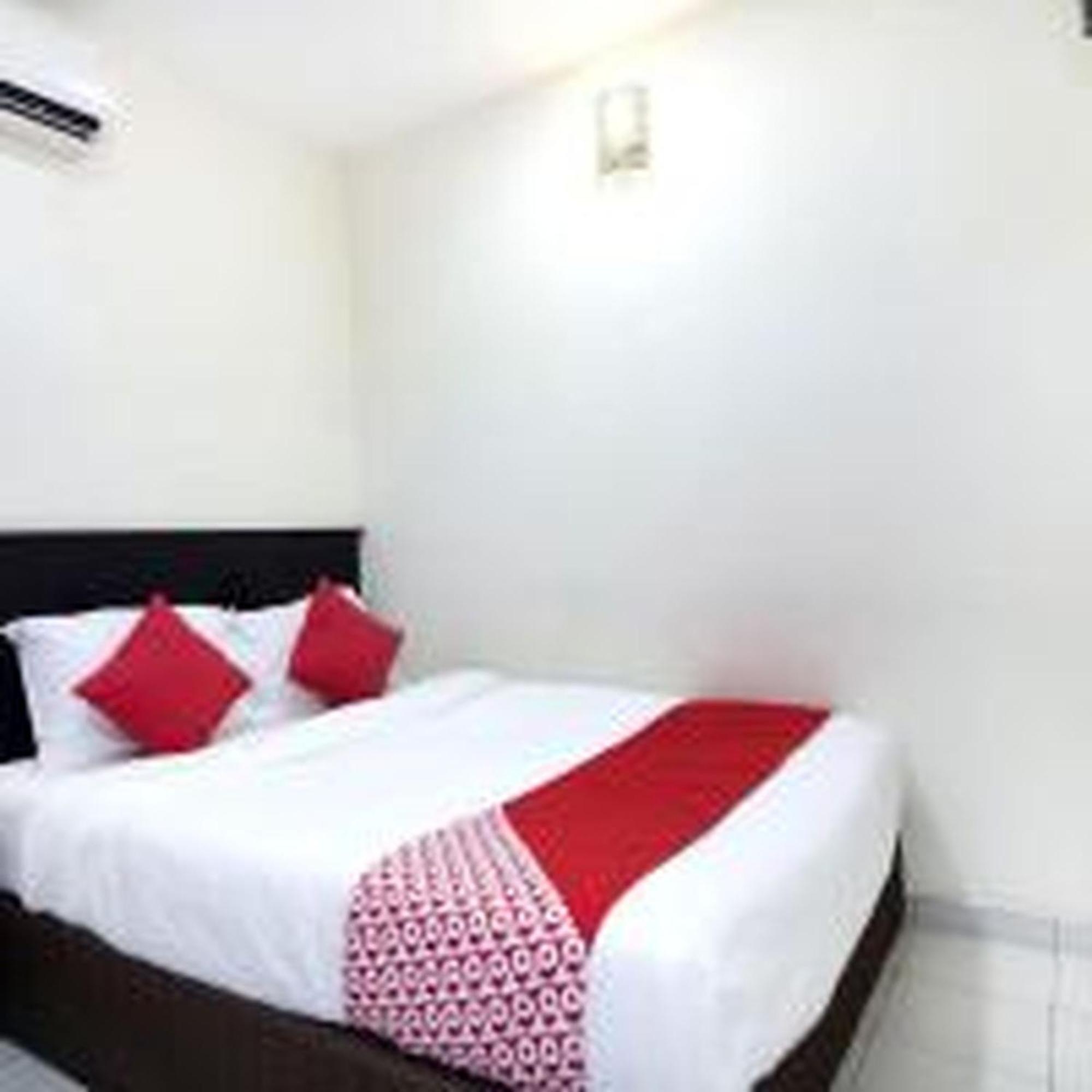 Oyo 91130 Hotel 91 Bukit Mewah Kajang Ngoại thất bức ảnh