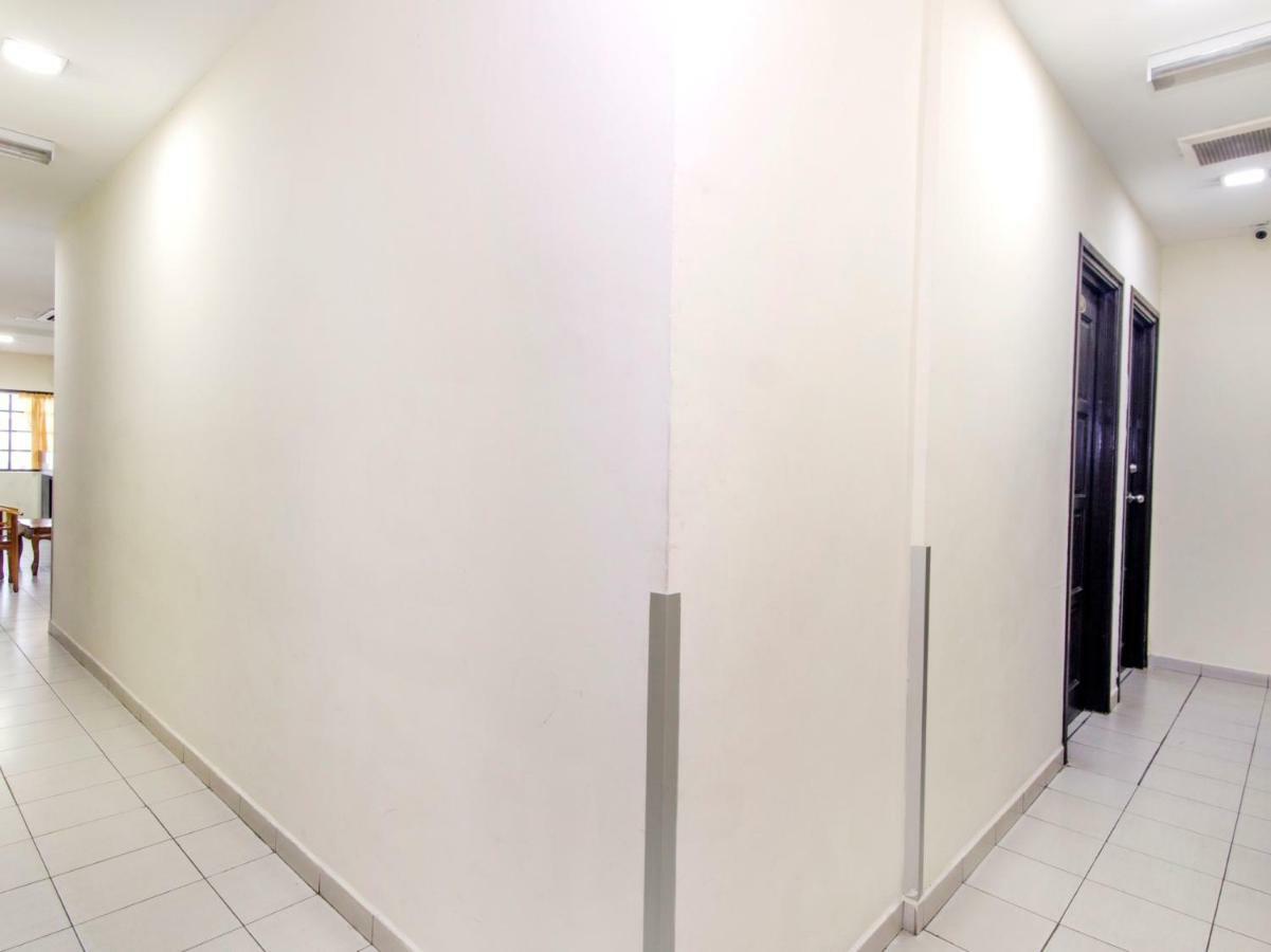 Oyo 91130 Hotel 91 Bukit Mewah Kajang Ngoại thất bức ảnh